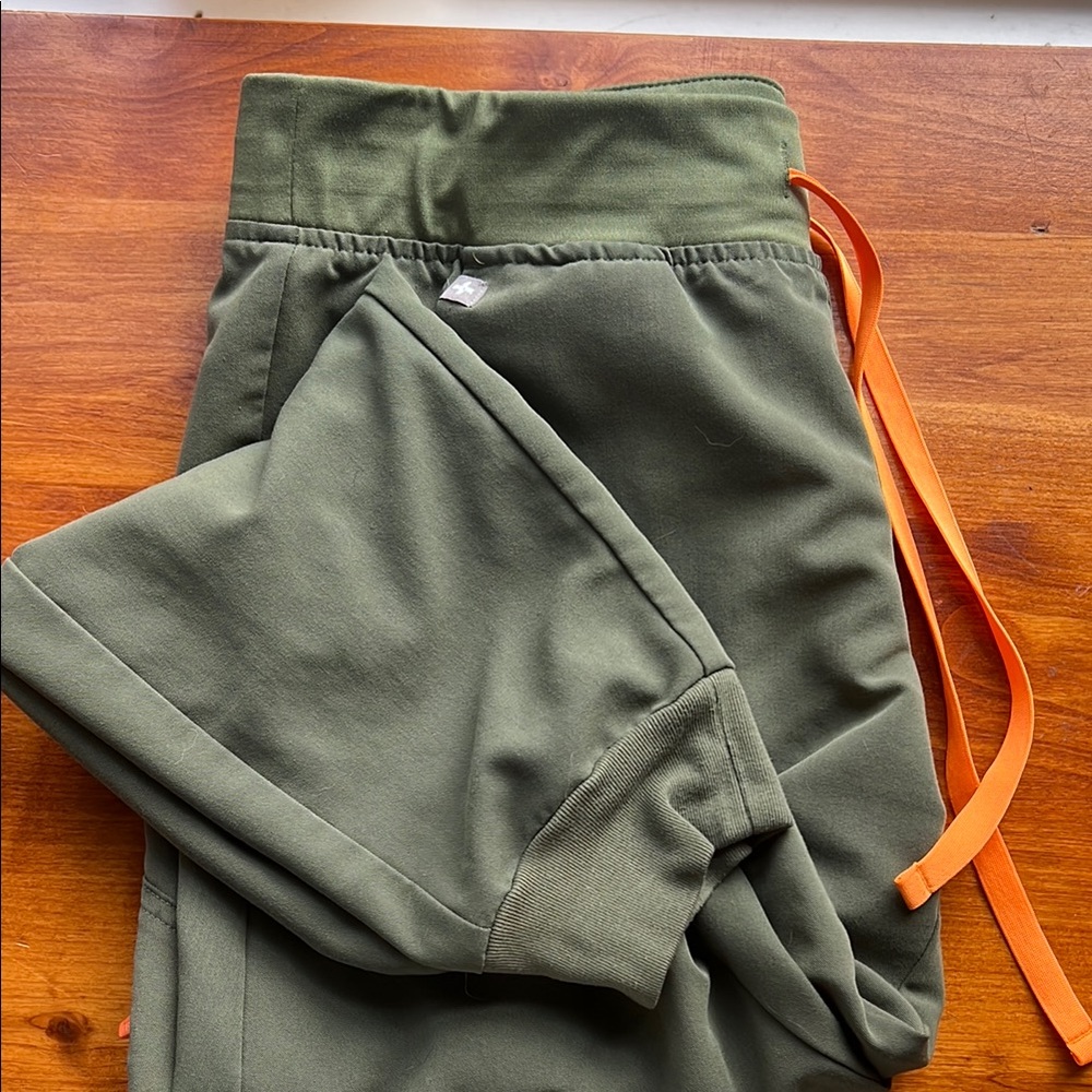 Figs Moss Zamora Joggers Medium Regular